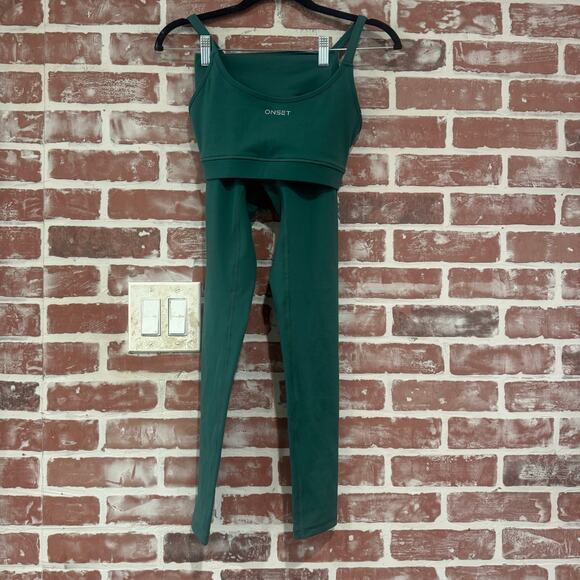 Onset Green Sports Bra & Leggings Set Size Small EUC - Picture 1 of 8